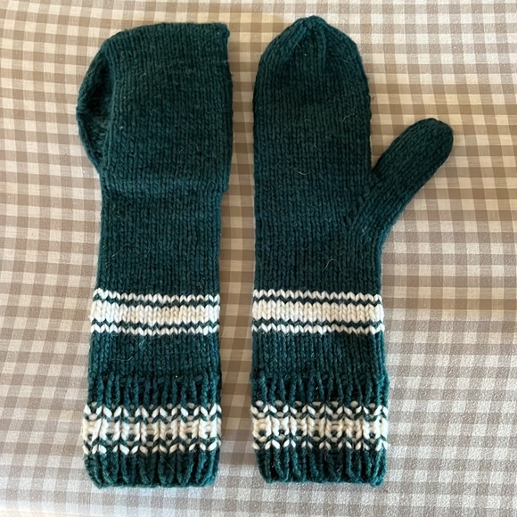 Beer mittens - Picture 2 of 3